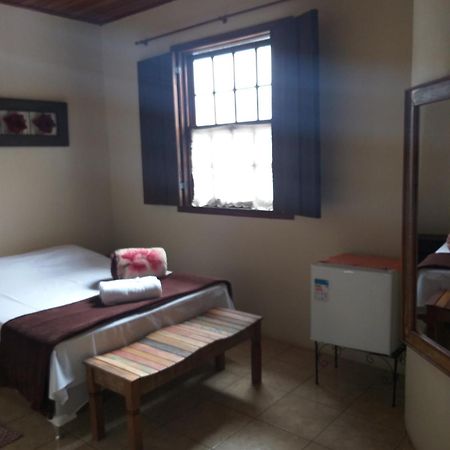 Suites Doce Jasmim ทีราเดนเจส ห้อง รูปภาพ