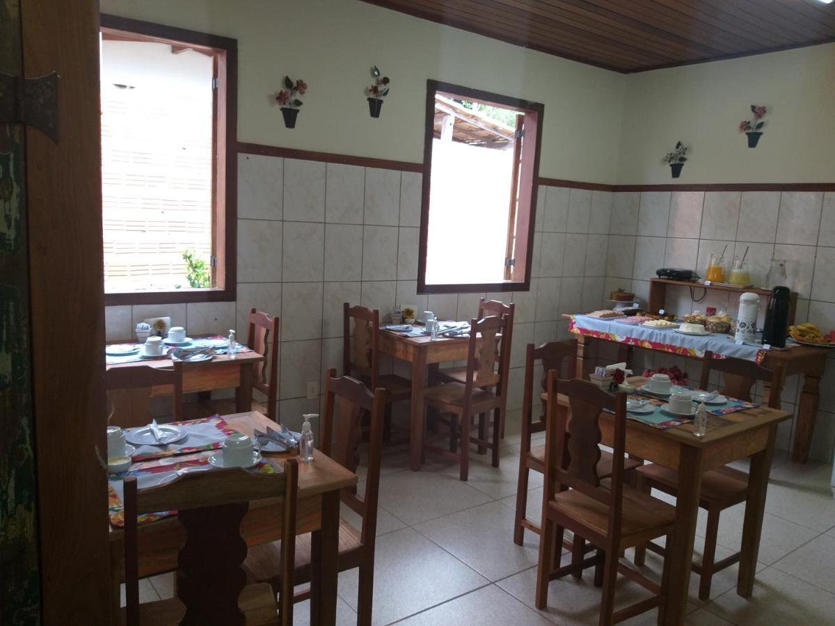 Suites Doce Jasmim ทีราเดนเจส ภายนอก รูปภาพ