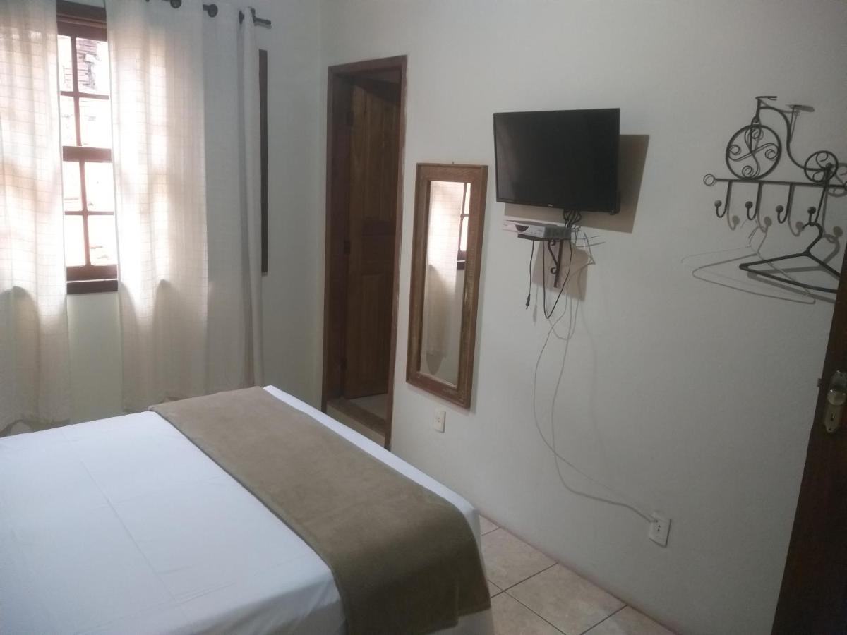 Suites Doce Jasmim ทีราเดนเจส ภายนอก รูปภาพ