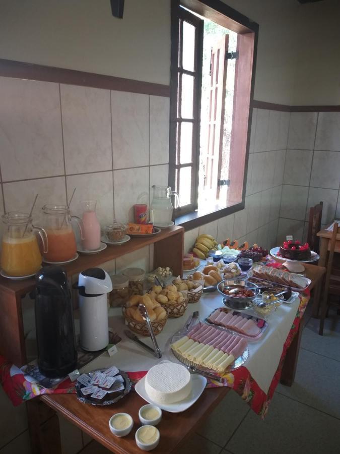 Suites Doce Jasmim ทีราเดนเจส ภายนอก รูปภาพ